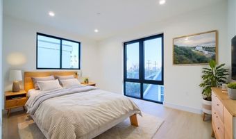 616 N Mariposa Ave, Los Angeles, CA 90004