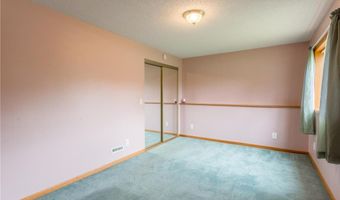 13742 Underclift St NW, Andover, MN 55304
