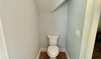 156 Lake Oglethorpe Dr, Arnoldsville, GA 30619