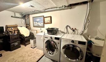 489 Wolcott St APT 25, Bristol, CT 06010