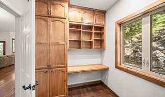 3729 Old Hwy 99, Ashland, OR 97520