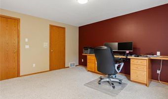 1500 Mc Auliffe Pl NW, Alexandria, MN 56308