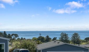 98603 CAMELLIA Dr, Brookings, OR 97415