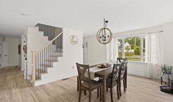 20 Georgia Rae Way, Attleboro, MA 02703