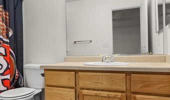 3696 Brentwood Ln, Anderson, CA 96007