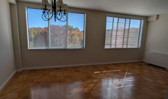 6641 WAKEFIELD Dr 511, Alexandria, VA 22307