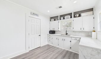 111 Donald Frederick Blvd, Abbeville, LA 70510