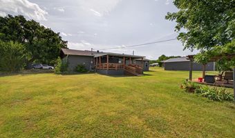907 Denver St, Alvord, TX 76225