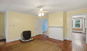 105 Hicks Ave, Bennington, VT 05201