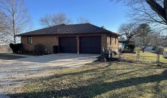 607 Kottmeier St, Ava, MO 65608
