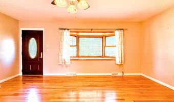 38 Grounds Pl, Albany, NY 12205