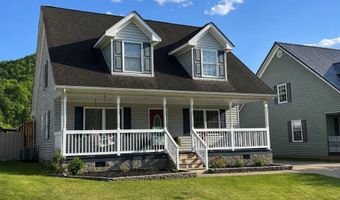 22 May St, Auxier, KY 41602