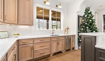 1302 MAGNOLIA CLUB Ct, Auburn, AL 36830