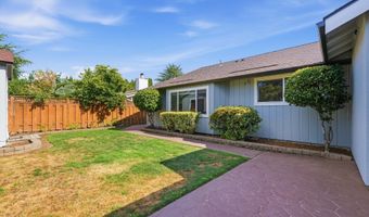 19365 SW CLARION Ct, Beaverton, OR 97003