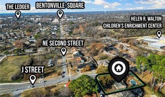 1101 NE 2nd St, Bentonville, AR 72712