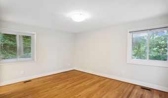 8206 STONE TRAIL Dr, Bethesda, MD 20817