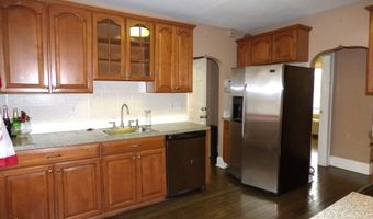 1387 Norman St, Bridgeport, CT 06604