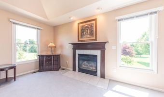 2058 Chardonnay Ct, Ann Arbor, MI 48108