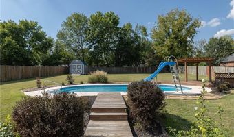 206 Tunbridge Dr, Bentonville, AR 72712