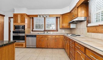 112 E 7th St, Roanoke Rapids, NC 27870