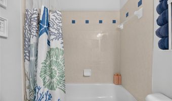 5226 BRIGHTON SHORE Dr, Apollo Beach, FL 33572