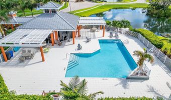 449 BAHAMA GRANDE Blvd, Apollo Beach, FL 33572