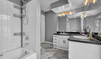 410-29 Willow Cir, Aurora, OH 44202