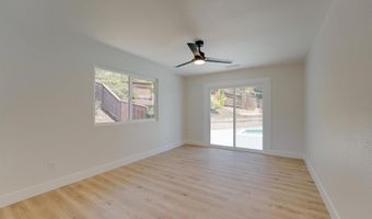 10236 Lake Meadow Ln, Escondido, CA 92026