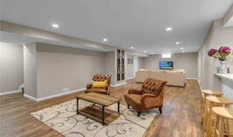 72 Dockside Pkwy, Amherst, NY 14051