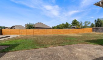 164 Crystal Lake Rd, Austin, AR 72007