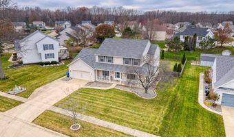 915 Red Tailed Ln, Amherst, OH 44001