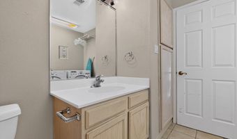 7409 Palomas Park Ave NE, Albuquerque, NM 87109