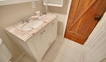 300 Hurley Ave, Bayville, NJ 08721