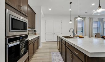 111 Ibiza Lake Dr, Henderson, NV 89011