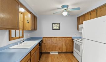 150 S Union Rd 132, Amherst, NY 14221