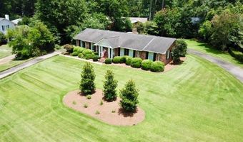 205 Valley Dr, Americus, GA 31709