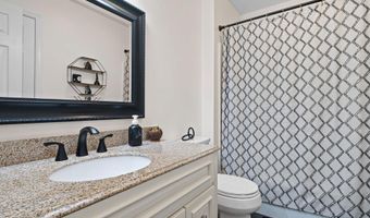 15 EATON Pl, Bear, DE 19701