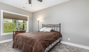 2207 Eldie, Asbury, IA 52002