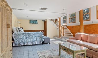 1194 Center Rd, Block Island, RI 02807