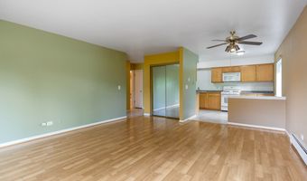235 N Mill Rd 115B, Addison, IL 60101