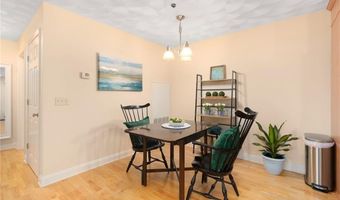 45 Saw Mill Dr 305, North Kingstown, RI 02852
