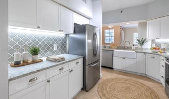 3255 NE 184th St 12215, Aventura, FL 33160