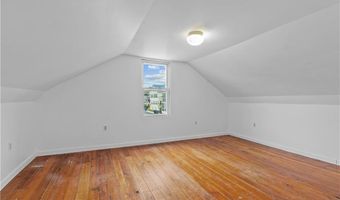 36 CONNECTION St, Newport, RI 02840