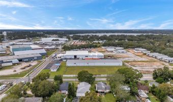 235 MCKEAN St, Auburndale, FL 33823