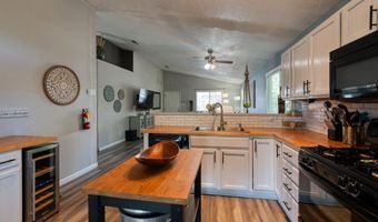 4420 LOREN Ave NW, Albuquerque, NM 87114