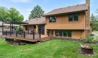 4730 144th St W, Apple Valley, MN 55124