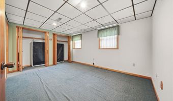 1358 E 27th St, Ashtabula, OH 44004