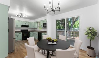 409 S 8th Ave, Brandon, SD 57005