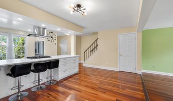 4453 EDAN MAE Ct, Annandale, VA 22003