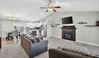 2624 4th Ave SW, Altoona, IA 50009